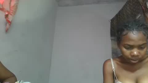 ornellahhh online show from October 27, 2025, 10:41 am