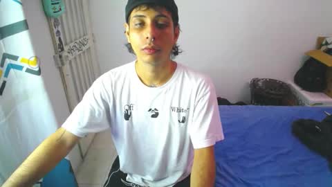 orus_420 online show from November 2, 2025, 8:17 am