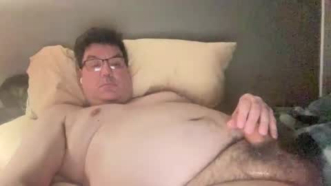 otter916 online show from December 31, 2024, 5:33 am