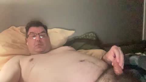 otter916 online show from January 7, 2025, 7:42 am