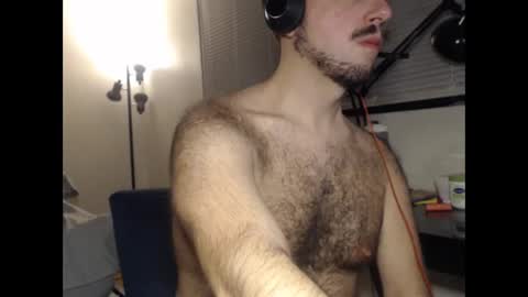 Snapshot of otterpussy chatting on December 8, 2024, 1:46 am OtterPussy online show from December 8, 2024, 1:46 am