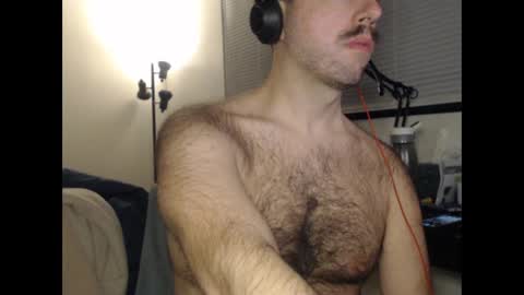 Snapshot of otterpussy chatting on January 5, 2025, 2:38 am OtterPussy online show from January 5, 2025, 2:38 am