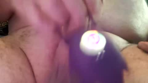 Snapshot of ou8124824 chatting on December 4, 2025, 2:10 am ou8124824 online show from December 4, 2025, 2:10 am