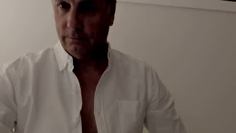 Snapshot of over50dad chatting on December 1, 2025, 9:14 am Over50Dad online show from December 1, 2025, 9:14 am