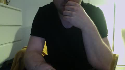 Snapshot of ovid231 chatting on March 9, 2025, 6:21 pm 92 online show from March 9, 2025, 6:21 pm