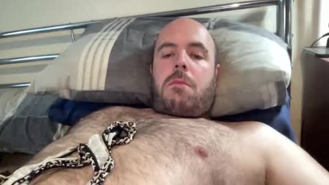 Owen2022 online show from September 30, 2025, 10:09 am