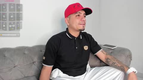 O W E N - S T O N E online show from September 24, 2025, 4:05 am