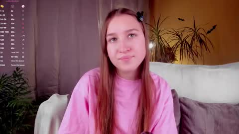 Caroline or just Lina online show from November 1, 2025, 1:07 am