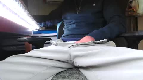 pablo19692017 online show from September 12, 2025, 9:31 am