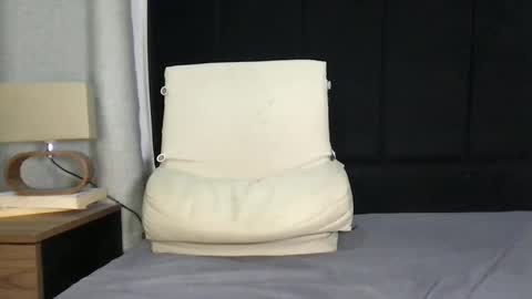 Javi    online show from February 25, 2025, 5:19 am