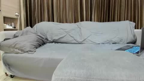 Paolo 187 84 online show from September 29, 2025, 3:55 am