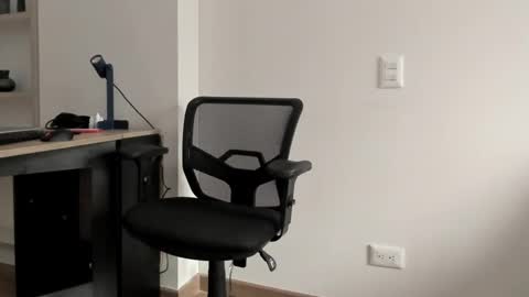 Snapshot of pablo_rincon95 chatting on December 28, 2024, 1:49 pm pablo rincon95 online show from December 28, 2024, 1:49 pm