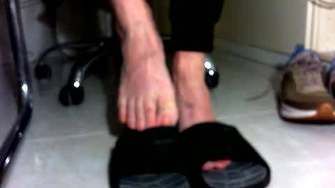 Snapshot of pablomenesssl chatting on December 27, 2024, 8:50 pm Pablo Meness online show from December 27, 2024, 8:50 pm