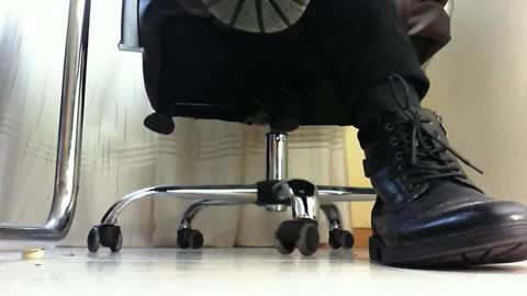 Snapshot of pablomenesssl chatting on January 26, 2025, 12:54 pm Pablo Meness online show from January 26, 2025, 12:54 pm