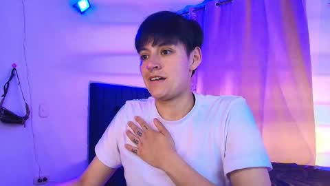 Fernanda online show from September 17, 2025, 5:53 am