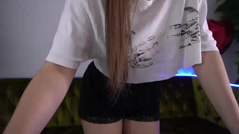 Snapshot of paigeprado chatting on March 7, 2025, 3:49 pm Paige online show from March 7, 2025, 3:49 pm