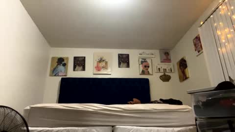 Snapshot of paigethekinkyone chatting on December 28, 2024, 8:16 am PrincessTsVivian online show from December 28, 2024, 8:16 am