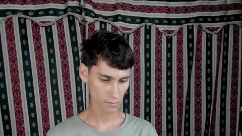 Snapshot of paimon_goetia chatting on September 29, 2025, 10:36 pm Alexander Grigori online show from September 29, 2025, 10:36 pm