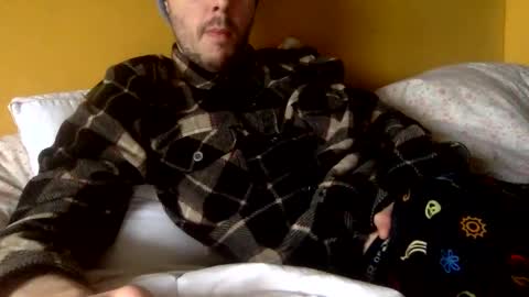 Snapshot of paintdude424 chatting on December 3, 2024, 7:33 pm paintdude424 online show from December 3, 2024, 7:33 pm