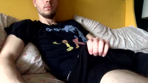 Snapshot of paintdude424 chatting on February 28, 2025, 5:26 pm paintdude424 online show from February 28, 2025, 5:26 pm