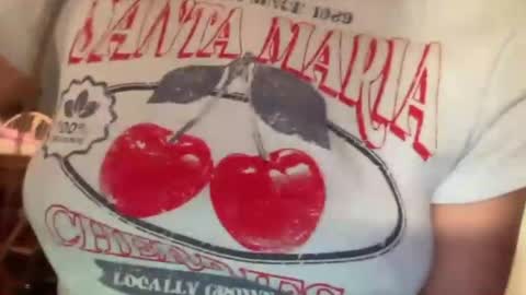 Snapshot of paisleysnowxo chatting on March 9, 2025, 3:32 am paisleysnowxo online show from March 9, 2025, 3:32 am