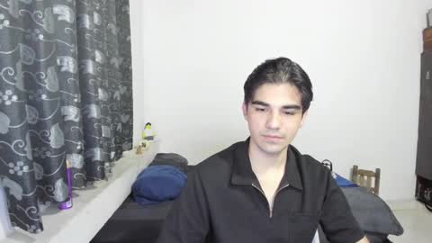 pakun_ online show from October 25, 2025, 11:32 pm