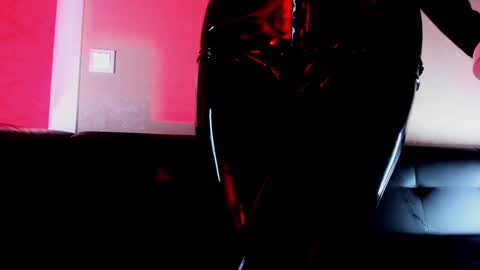 Snapshot of palmer_haze chatting on February 26, 2025, 11:59 pm palmer_haze online show from February 26, 2025, 11:59 pm