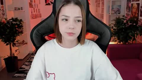 Snapshot of pambeeslyy chatting on November 8, 2025, 11:21 am Pam online show from November 8, 2025, 11:21 am