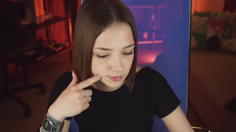 Snapshot of pambeeslyy chatting on November 10, 2025, 10:47 am Pam online show from November 10, 2025, 10:47 am