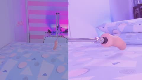 Snapshot of pamela_cm chatting on February 5, 2025, 11:02 am .. online show from February 5, 2025, 11:02 am