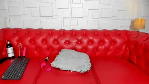 pamela_gaviria01 online show from January 13, 2025, 5:12 pm