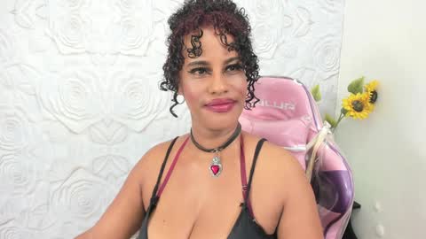 Snapshot of pamela_guzmaan_ chatting on December 20, 2024, 4:46 pm PAMELA online show from December 20, 2024, 4:46 pm