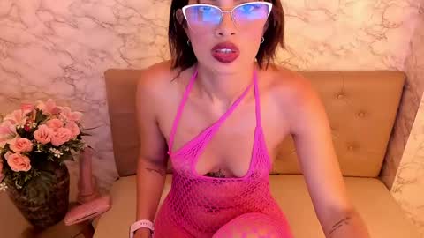 Snapshot of pamelaaddams_ chatting on March 1, 2025, 6:57 am Pamela online show from March 1, 2025, 6:57 am