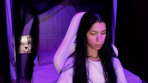 Snapshot of pamelaascott chatting on November 14, 2025, 4:22 am P A M online show from November 14, 2025, 4:22 am