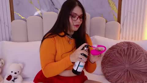 Snapshot of pamelajons_ chatting on October 17, 2025, 1:03 pm Pamela online show from October 17, 2025, 1:03 pm
