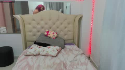 Snapshot of pamelavillaloboss chatting on December 12, 2024, 11:47 pm Pamela Villalobos online show from December 12, 2024, 11:47 pm