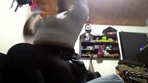 Snapshot of pammeladirtxxx chatting on November 2, 2025, 3:42 am pammela and cristina online show from November 2, 2025, 3:42 am