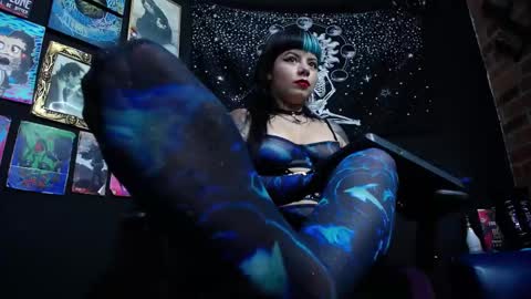       online show from March 3, 2025, 8:00 pm