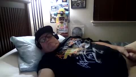 panos online show from November 10, 2025, 12:04 pm