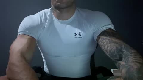 Snapshot of panther_style chatting on December 2, 2024, 2:30 pm Oleg online show from December 2, 2024, 2:30 pm