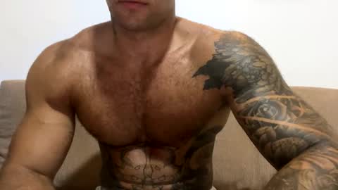 Snapshot of panther_style chatting on February 4, 2025, 3:36 pm Oleg online show from February 4, 2025, 3:36 pm