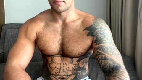 Snapshot of panther_style chatting on February 25, 2025, 3:52 am Oleg online show from February 25, 2025, 3:52 am