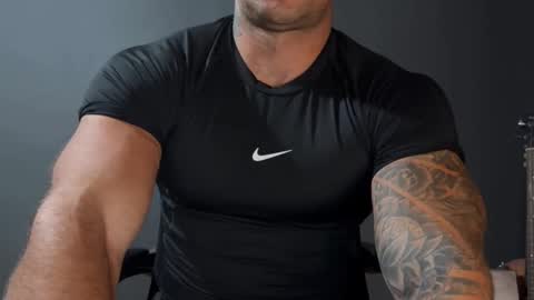 Snapshot of panther_style chatting on September 14, 2025, 12:15 pm Oleg online show from September 14, 2025, 12:15 pm