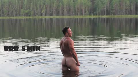 Snapshot of panther_style chatting on November 11, 2025, 5:29 am Oleg online show from November 11, 2025, 5:29 am