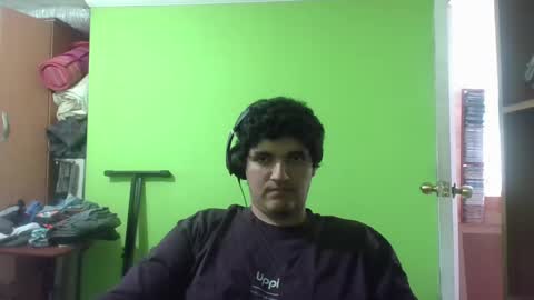 Snapshot of papitowilly999 chatting on March 10, 2025, 9:07 pm Papito online show from March 10, 2025, 9:07 pm