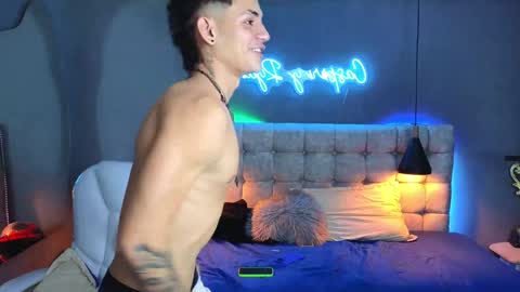 Ryan And Casper online show from December 11, 2024, 2:52 am