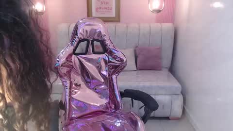 Snapshot of paris_1sub chatting on January 30, 2025, 11:34 pm Paris 1sub online show from January 30, 2025, 11:34 pm