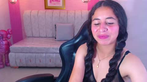 Snapshot of paris_1sub chatting on October 14, 2025, 1:12 pm Paris 1sub online show from October 14, 2025, 1:12 pm