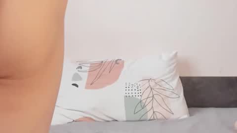 Snapshot of paris_hilt_on chatting on December 13, 2024, 3:38 am Sasha online show from December 13, 2024, 3:38 am