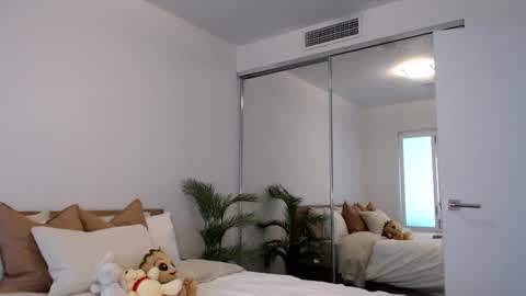 Snapshot of parisbabyxox chatting on January 27, 2025, 10:27 pm ParisBabyxox online show from January 27, 2025, 10:27 pm